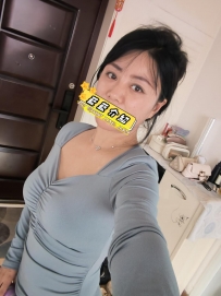 姨姨乳頭好癢，可以幫我止癢嗎？
