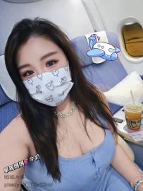 巨乳代購-妮妮：162/55/F/25歲