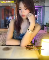 美甲師兼職，最近和男友分手