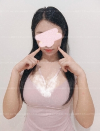 在賣內衣的小妹妹，獸慾大發