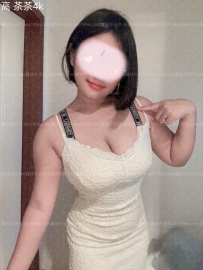 技巧滿分，姐姐拿手乳交漫遊，深喉嚨