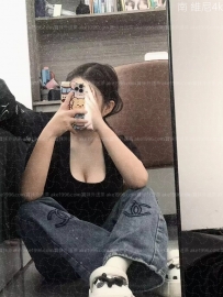 淫蕩大奶辣妹，保證讓你有亮點
