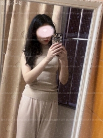 夜校學生，開學前，下海兼職