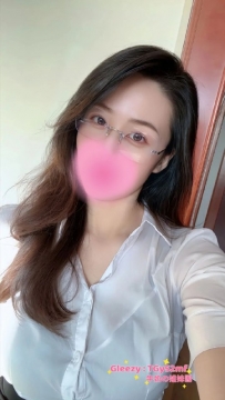 #台中 欣合：163/45/D/43歲 身形高挑勻稱，比例非常好 過程很