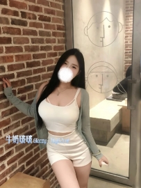 #雙北 蘇比：162/47/F/22歲 床上功夫一級棒，舔蛋技術超強！