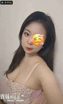 『今日主推』 朵朵：163/52/F/28歲 最愛69時用大奶夾住你臉 ，