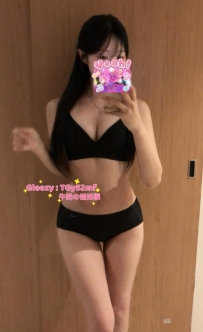 #高雄 紫蘇：163/45/E/23歲 寬闊的胸懷，能包容您一整天所有的