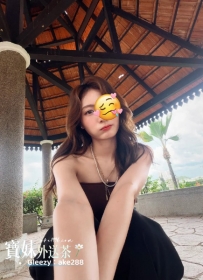 『今日主推』 小諾：164/44/D/24歲 女裝銷售，進房就想被狠狠