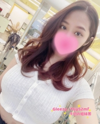 #台中 非凡：162/53/H/28歲 28歲的優雅談吐，帶著成熟女性的知