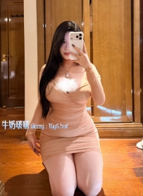#台中 沙拉：162/50/F/24歲 完美的翹臀，互動時容易害羞，一但