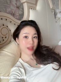 #南部 溫芝：162/47/E/40歲 熟悉生活，也熟悉愛的節奏，懂得把