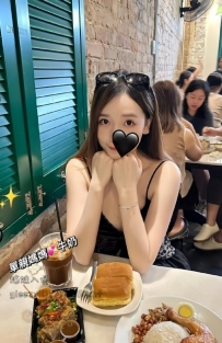 心動姊妹！ 悠悠：162/44/C/21歲 看似柔弱的她，反而能讓你躺