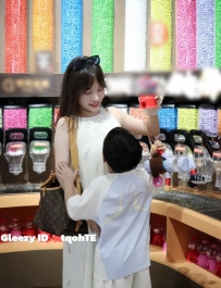#北部 【單親媽媽】 米婭：161/45/C/28歲 外表可愛，床上卻淫