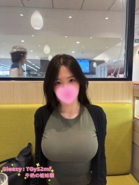 #雙北 伊婷：160/52/H/26歲 皮膚白白嫩嫩，搭配情趣制服惹人犯