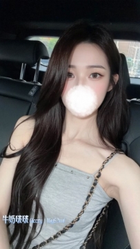 #台中 薇C：167/44/C/24歲 IG小網美，顔值漂亮，皮膚白皙嫩滑