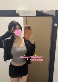 #雙北 小蝶：162/45/D/21歲 粉嫩處女奶＋超緊小穴，第一次就被