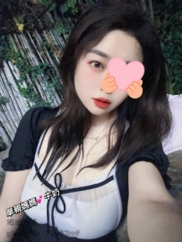 心動姊妹！ 微風：163/49/G/28歲 有人說我走路像兩個保麗龍球